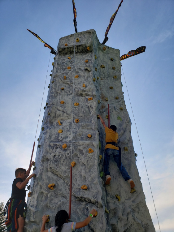 Rock Wall incl staff (4 climber)